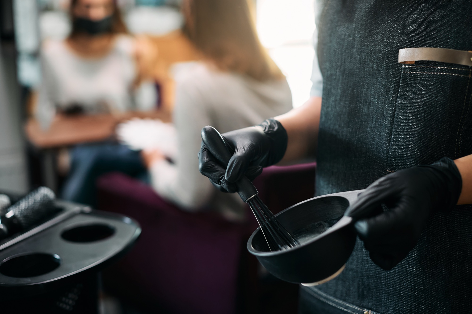 Balayage, Glossing & Air Touch – was steckt hinter den Farbtrends?
